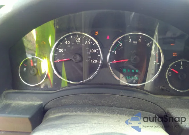 1C4PJMAK0CW173022: 33210717