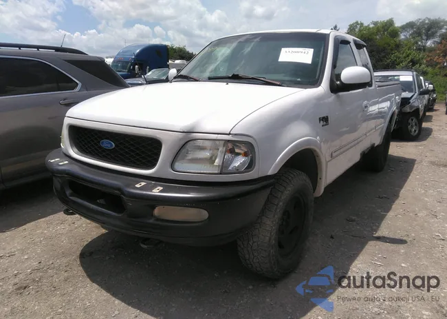 1FTDX18W8VNB58690: 33200942