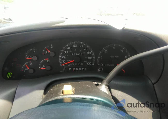 1FTDX18W8VNB58690: 33200942