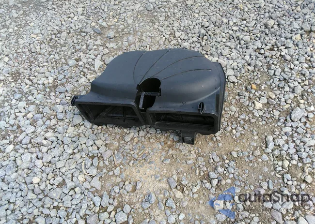 WDDGF5EB3BR140178: 33240357