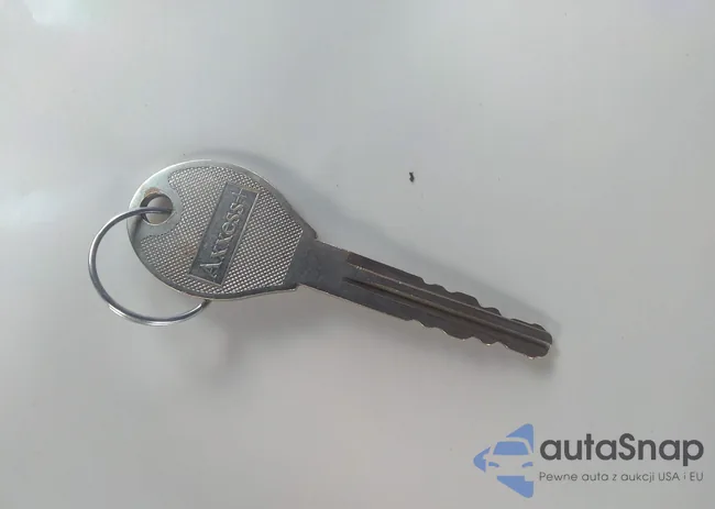 1N6ED26Y0XC340628: 33339644