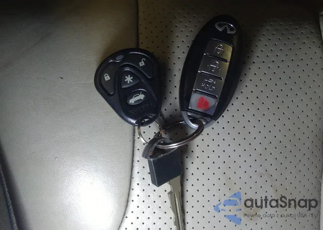 JN1CV6AR5CM977472: 33423447