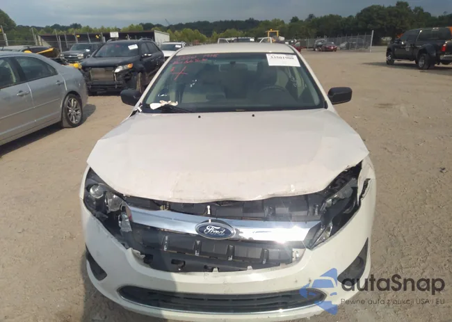 3FAHP0GA5AR315431: 33501908