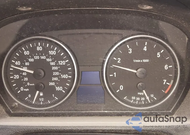 WBAVC93557KX61918: 33492017