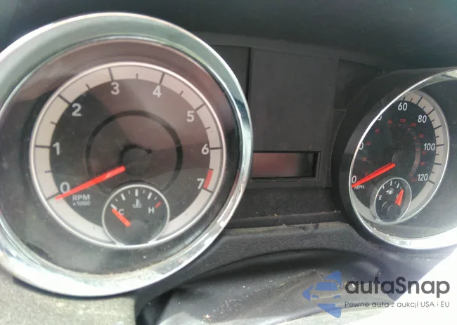 2C4JRGAG3DR773815: 33520081