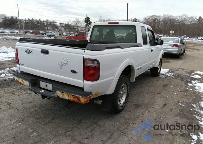 1FTYR14UX1TA28951: 32546176