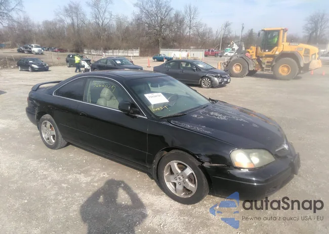 19UYA424X3A013197: 32620787