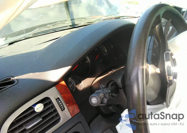 1GNSKKE79DR220752: 32659104