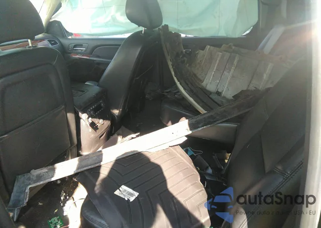 1GNSKKE79DR220752: 32659104