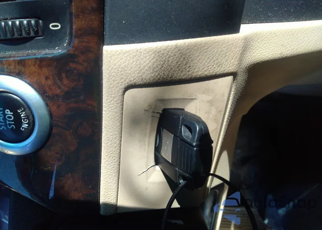 WBAVC73507KP32475: 32711818