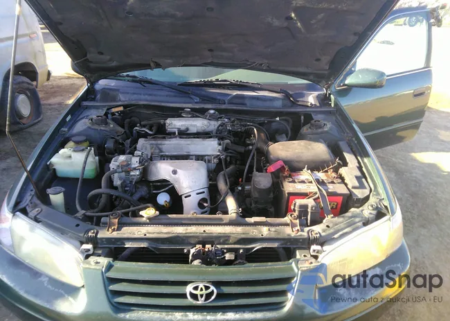 4T1BG22K5XU885177: 32825404