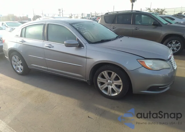 1C3CCBBB8DN639741: 32863031