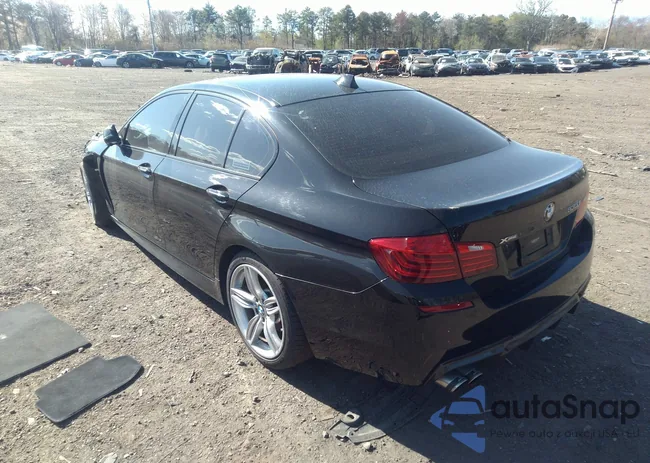 WBA5B3C51FD544384: 32887590