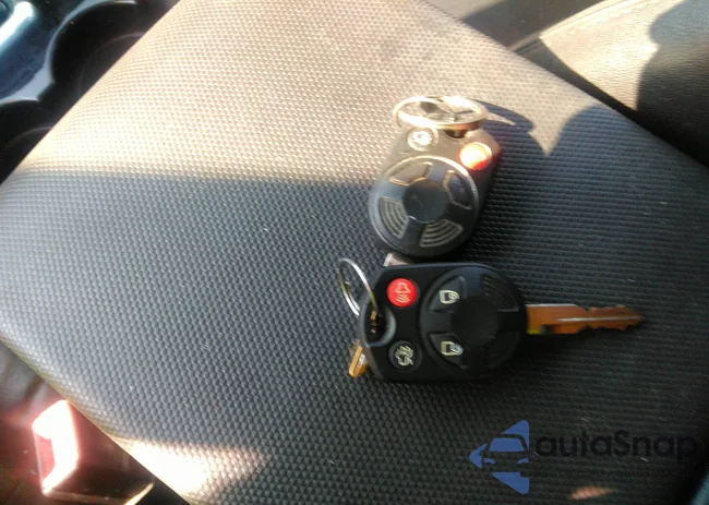 1FMCU0E70CKC25269: 34417178