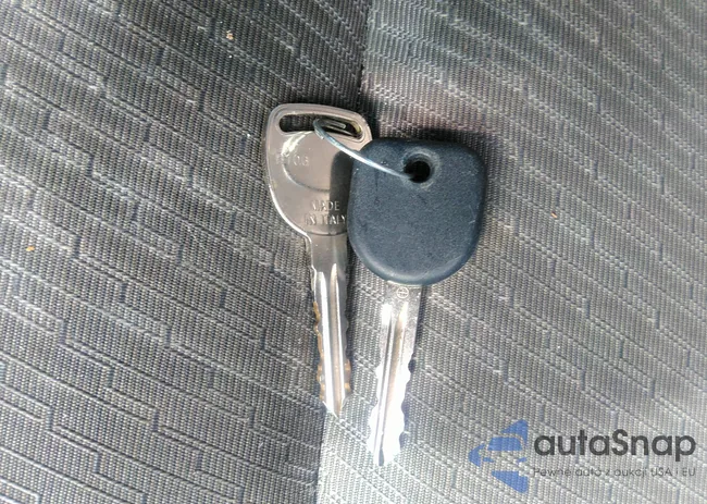 1GCEC14C38Z144821: 33549630