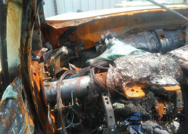 2T2ZK1BA1EC147191: 33879151