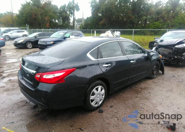 1N4AL3AP5GC278982: 34927936