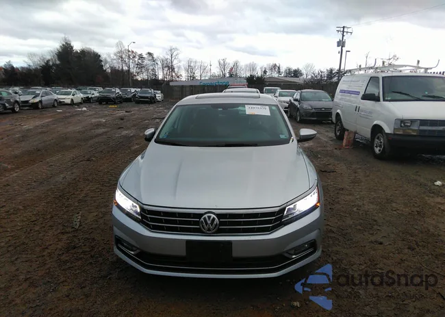 1VWGT7A37HC075454: 34975379