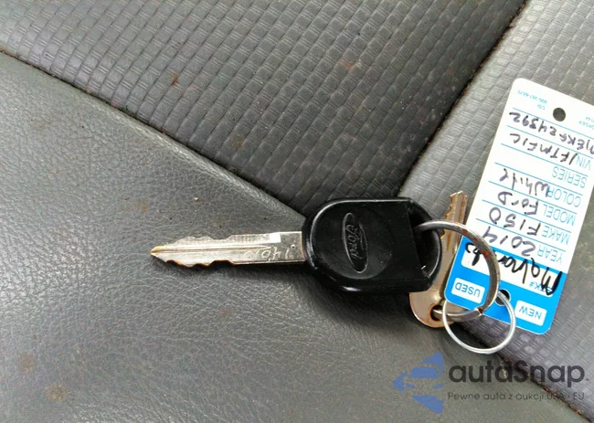 1FTMF1CM5EKG24392: 35122861