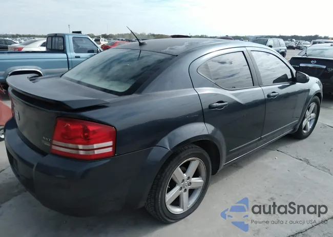 1B3LC56R68N259468: 35167618