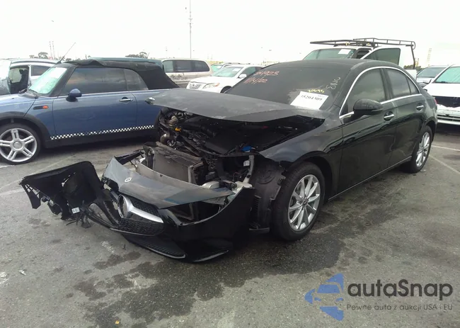 WDD3G4EB4KW019666: 35204309