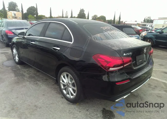 WDD3G4EB4KW019666: 35204309