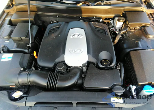 KMHGC4DF1BU120196: 35252715