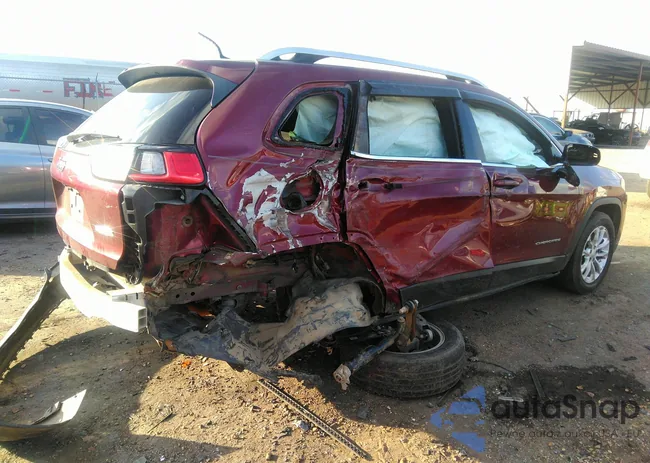 1C4PJLCB5KD377008: 35340489