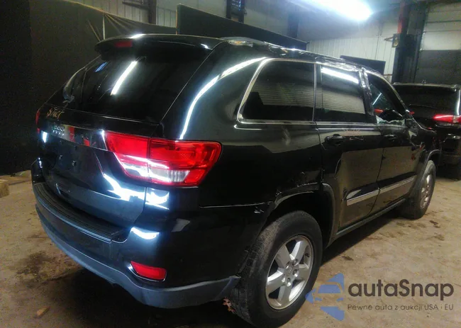 1C4RJFAG5DC641832: 35465481