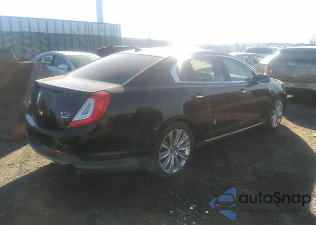 1LNHL9FT7DG606517: 35482479