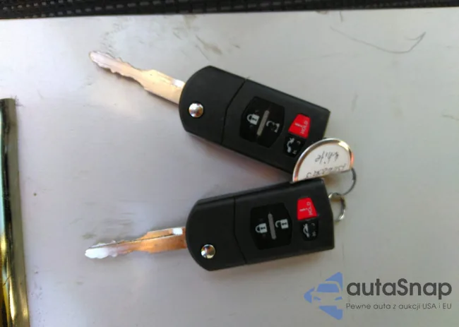 JM1BL1U76D1829216: 34556298