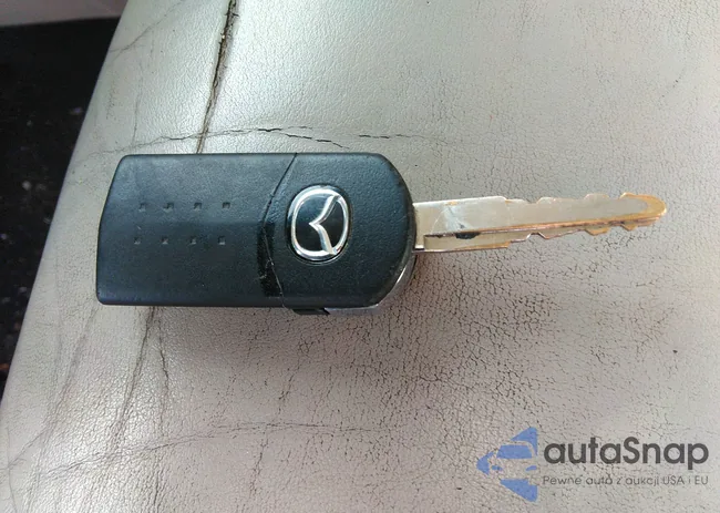 JM3TB3CAXB0315086: 34629555