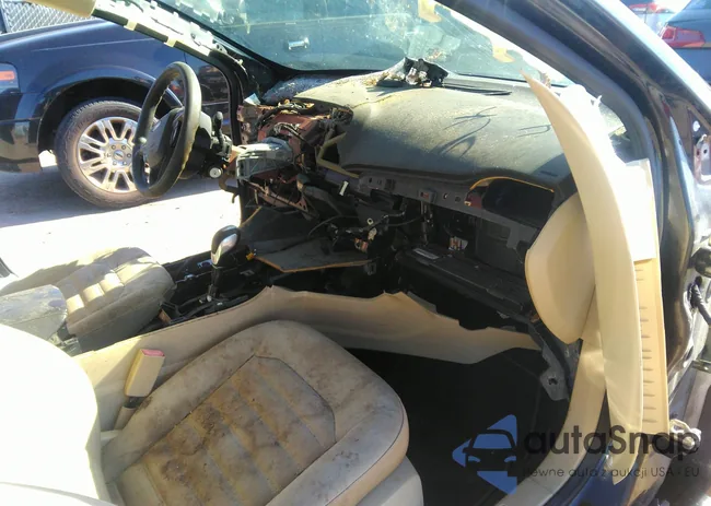 3FA6P0HR7DR113268: 34700783