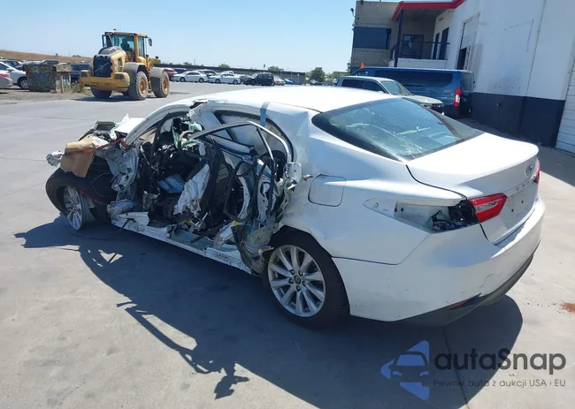 4T1B11HK2JU637737: 34731470