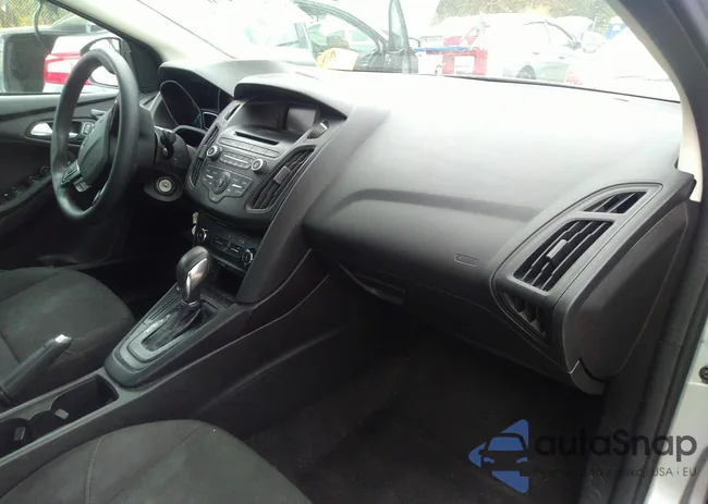 1FADP3F2XHL251647: 34817370