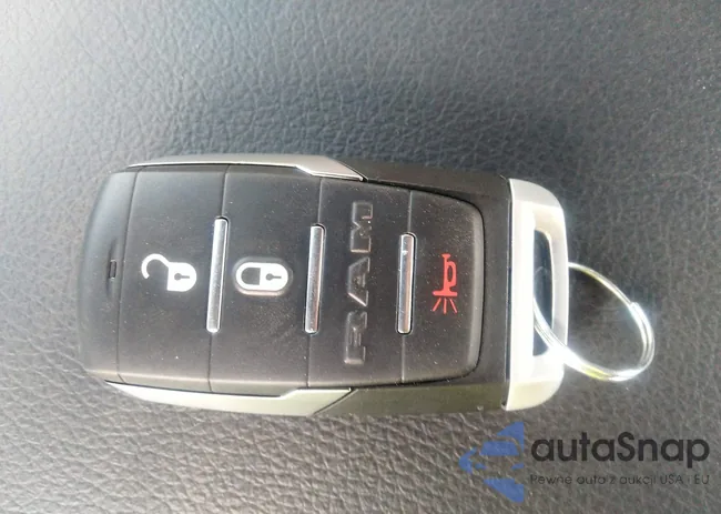 1C6RREFT5NN415392: 36093703