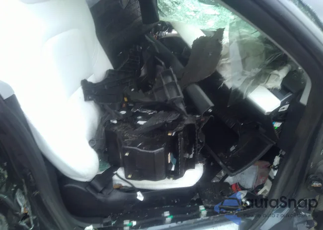 5YJ3E1EB0KF195763: 36146638