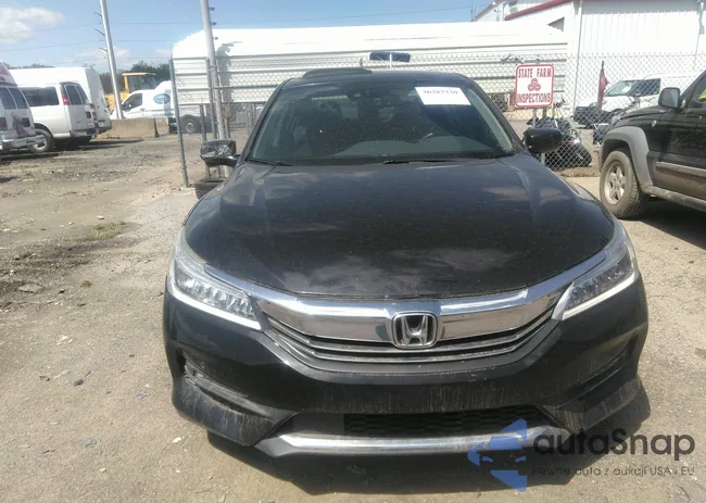 1HGCR3F92HA004634: 36287330