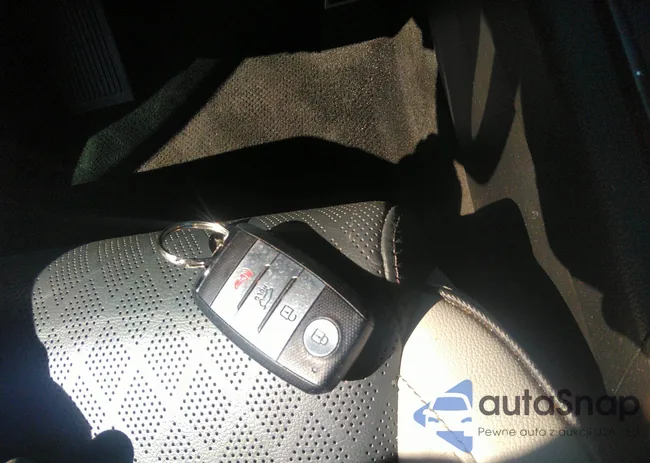 KNDPN3AC2J7451045: 36337461