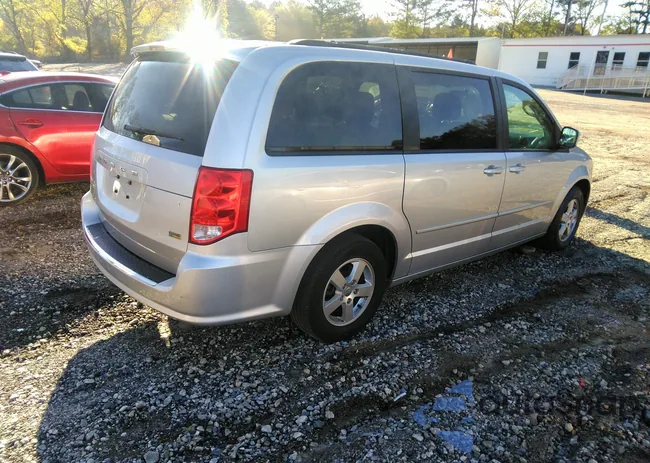 2C4RDGCG4CR160308: 36340266