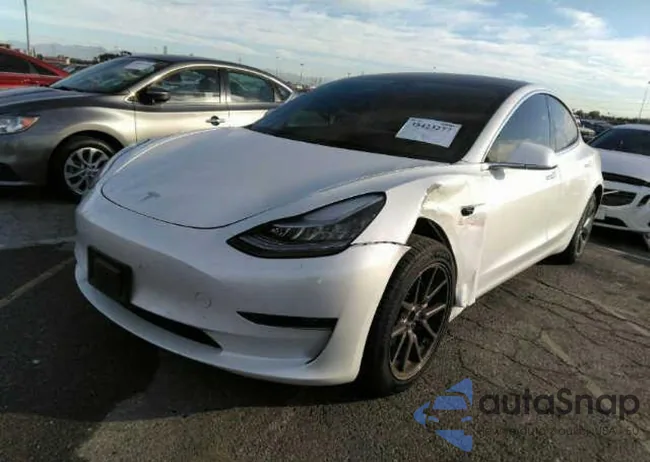 5YJ3E1EA4LF613489: 36439735