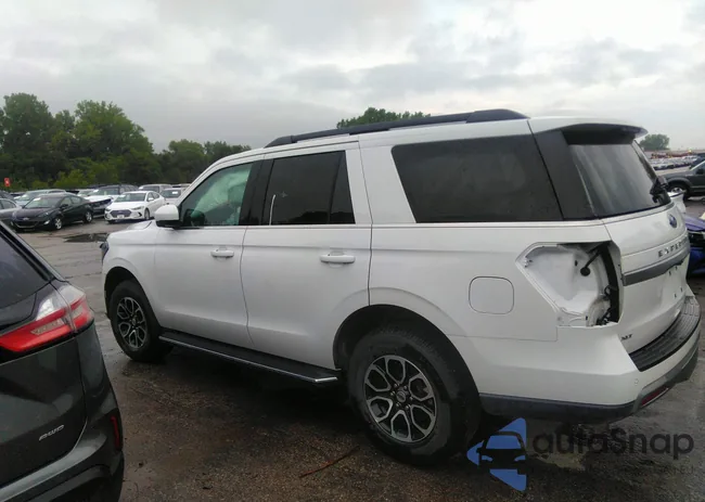 1FMJU1JT5NEA67318: 36453473