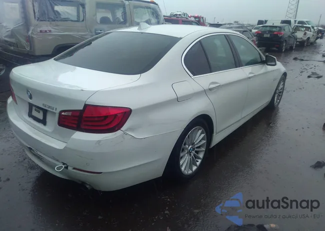 WBAFR7C55DC828613: 35551996