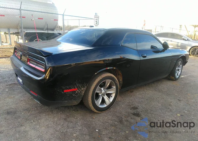 2C3CDZAG3JH262839: 35592800