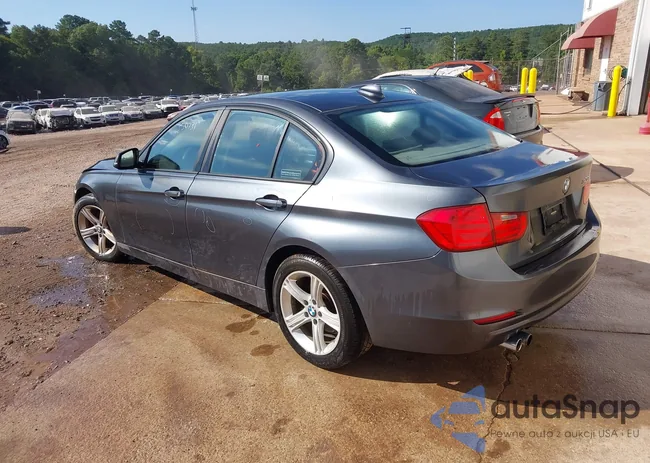 WBA3A5C52DF350731: 35799335