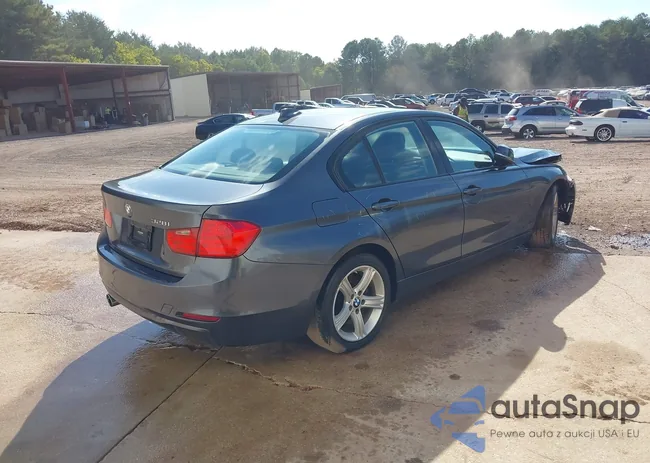 WBA3A5C52DF350731: 35799335