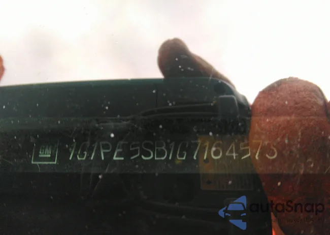 1G1PE5SB1G7164573: 35864641