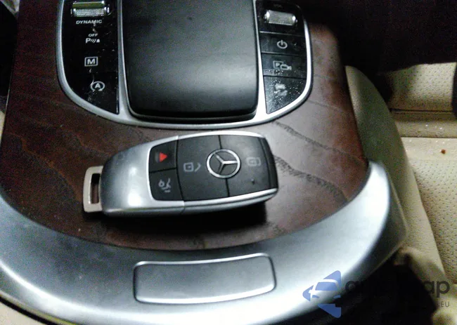 WDC0J8EB8LF714573: 35872799