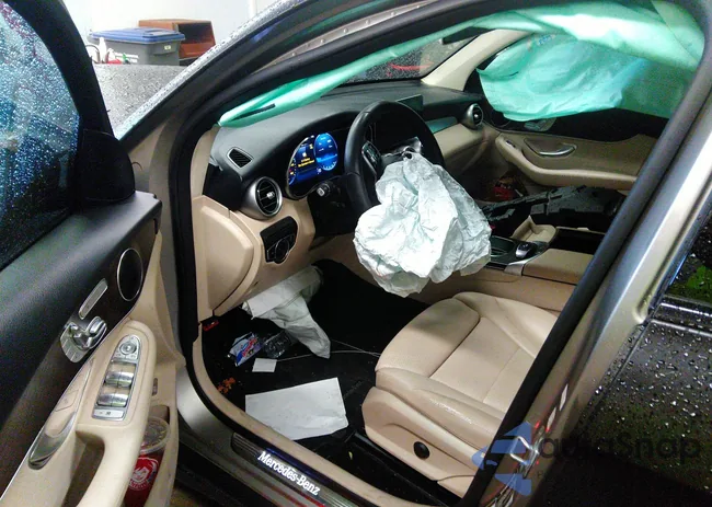 WDC0J8EB8LF714573: 35872799