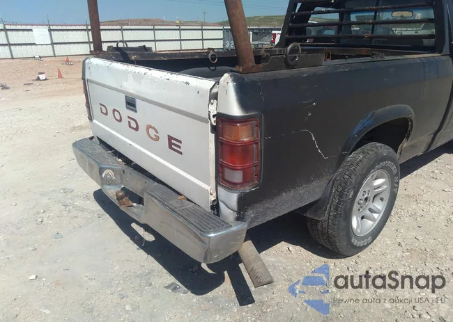 1B7FL26XXNS682673: 36946608